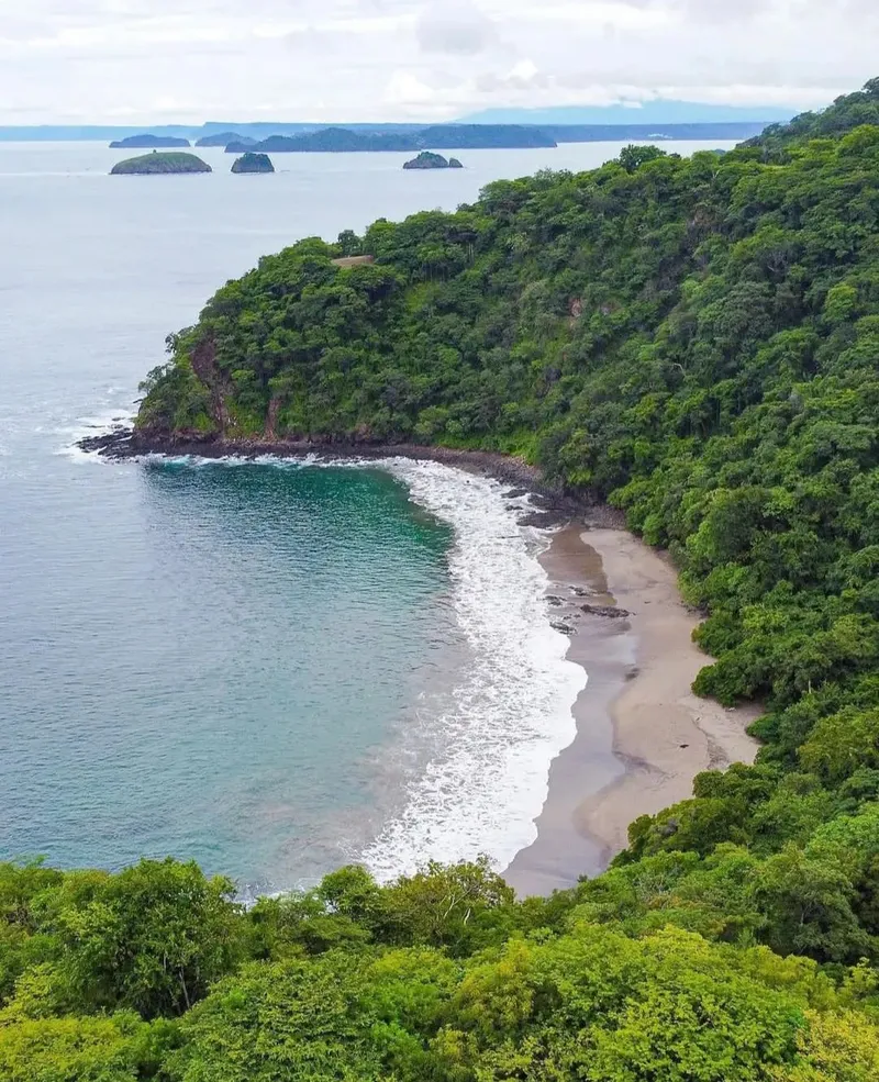 GRINGO BEACH — Beach, Playas del Coco & Hermosa