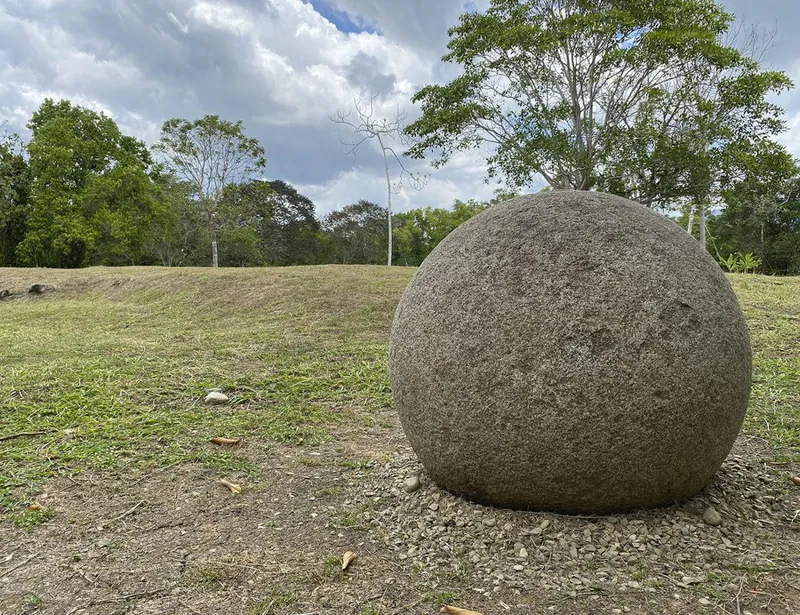 SITIO ARQUEOLÓGICO Y MUSEO FINCA 6 — Sitio de interés, Costa Rica